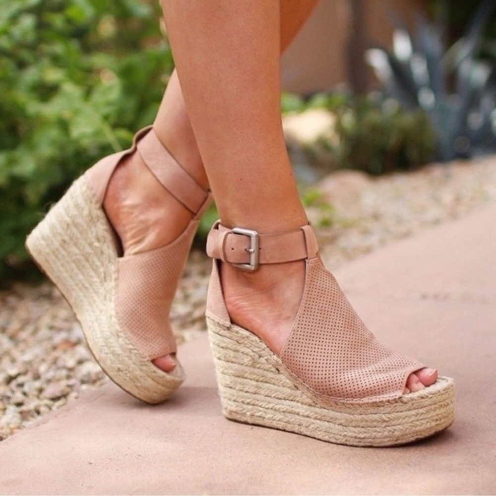 Marc Fisher Women’s Perforated Suede Wedge Espadrille-Sandals Annie- Size 9